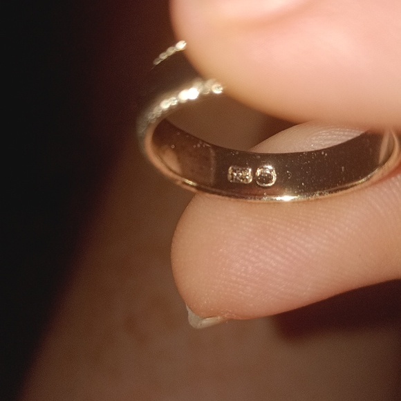 Ring - Picture 4 of 5